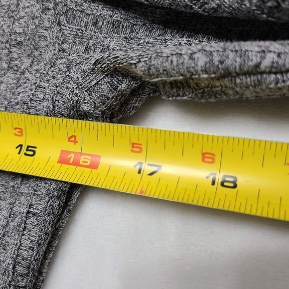 H&M Divided Womens Long Sleeve Gray Knit Dress Size 12 - Picture 7 of 10